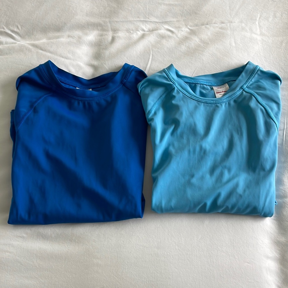 Hannah Andersson Rash Guards size 140 in very good preloved condition